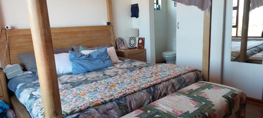 4 Bedroom Property for Sale in Cintsa East Eastern Cape